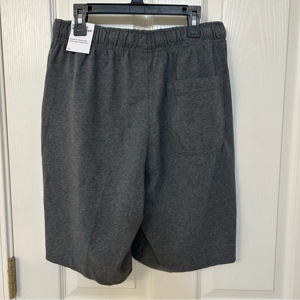 Nike Men's Shorts Standard Fit at Knee high in Gray Size S